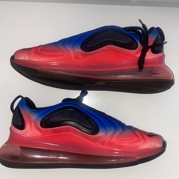 Nike Air Max 720s ‘racer blue crimson’ - Picture 1 of 5